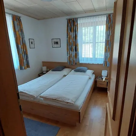 Maxgut Apartment *